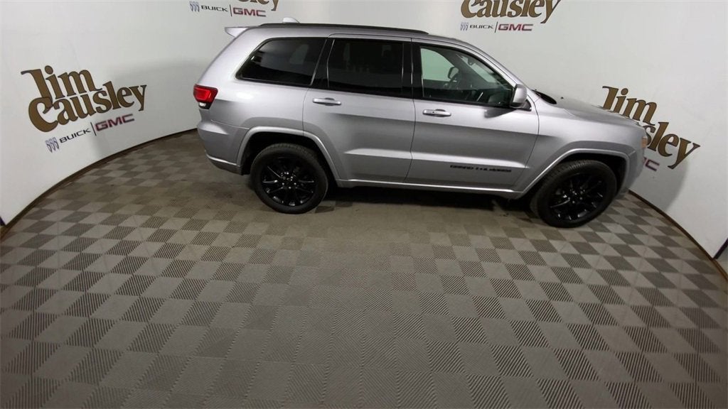 2017 Jeep Grand Cherokee Altitude