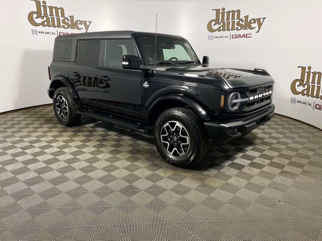 2024 Ford Bronco Outer Banks