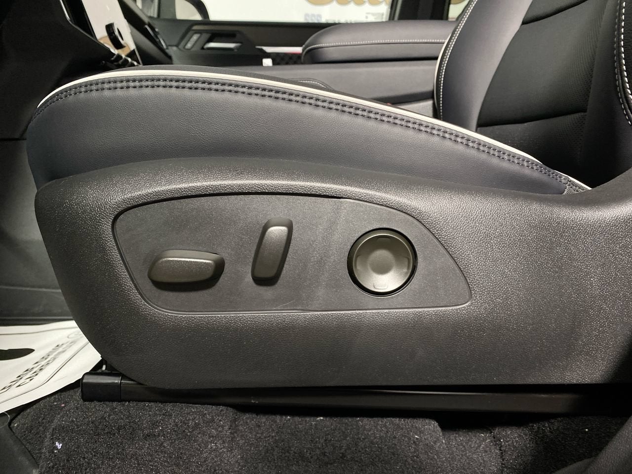 2027 GMC Acadia Denali