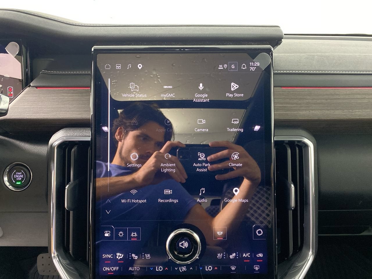 2027 GMC Acadia Denali