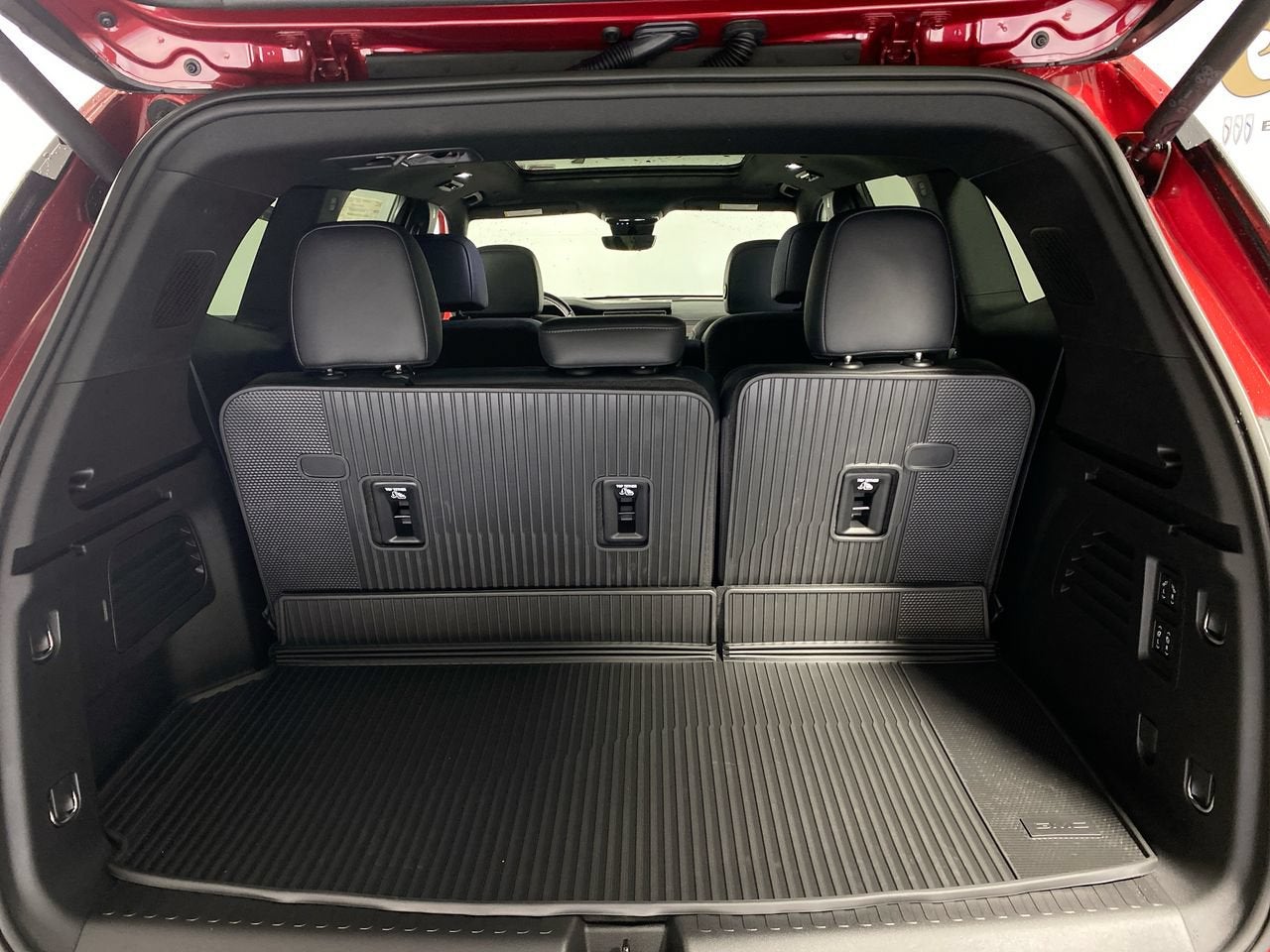 2027 GMC Acadia Denali