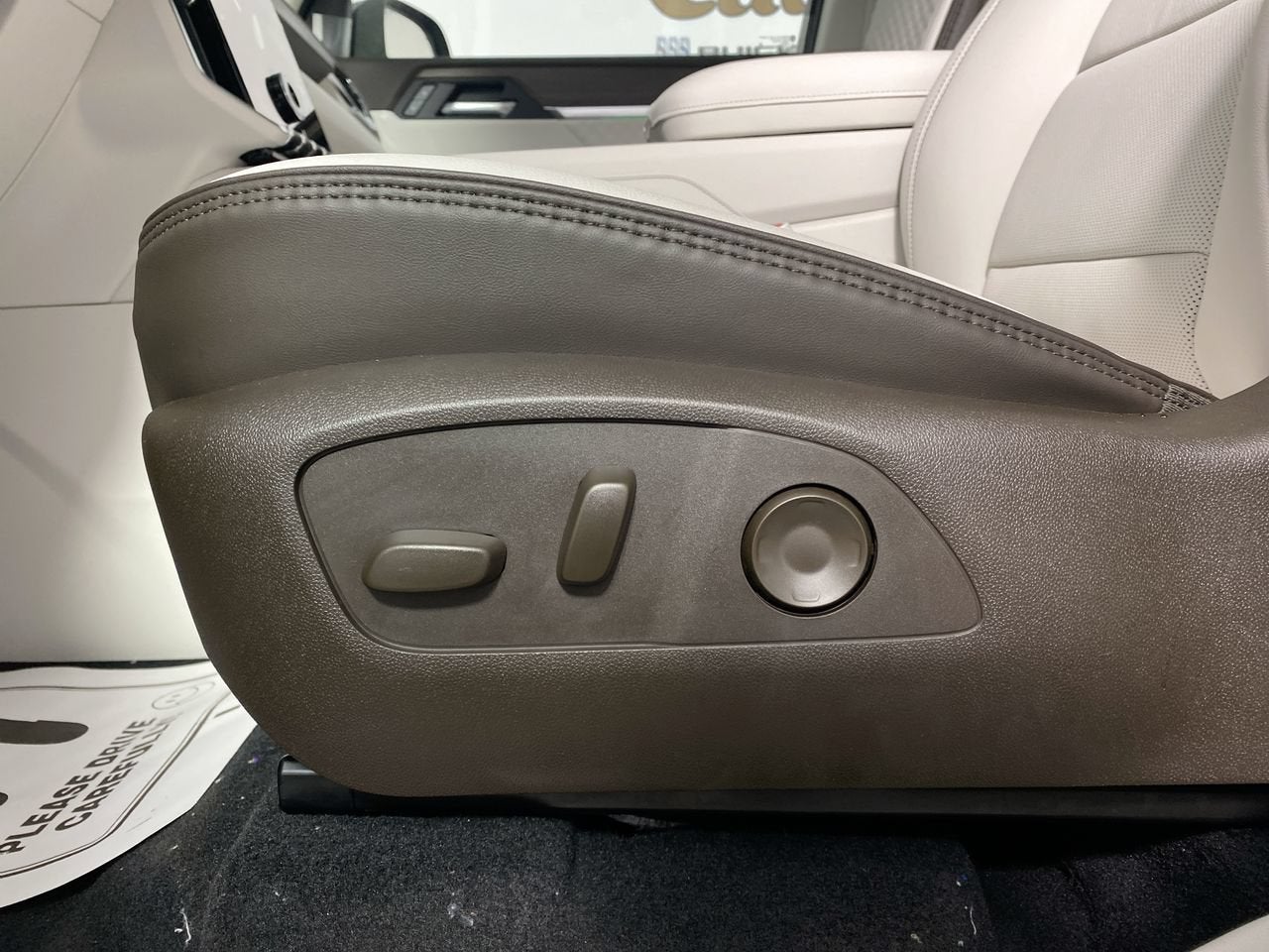 2027 GMC Acadia Denali