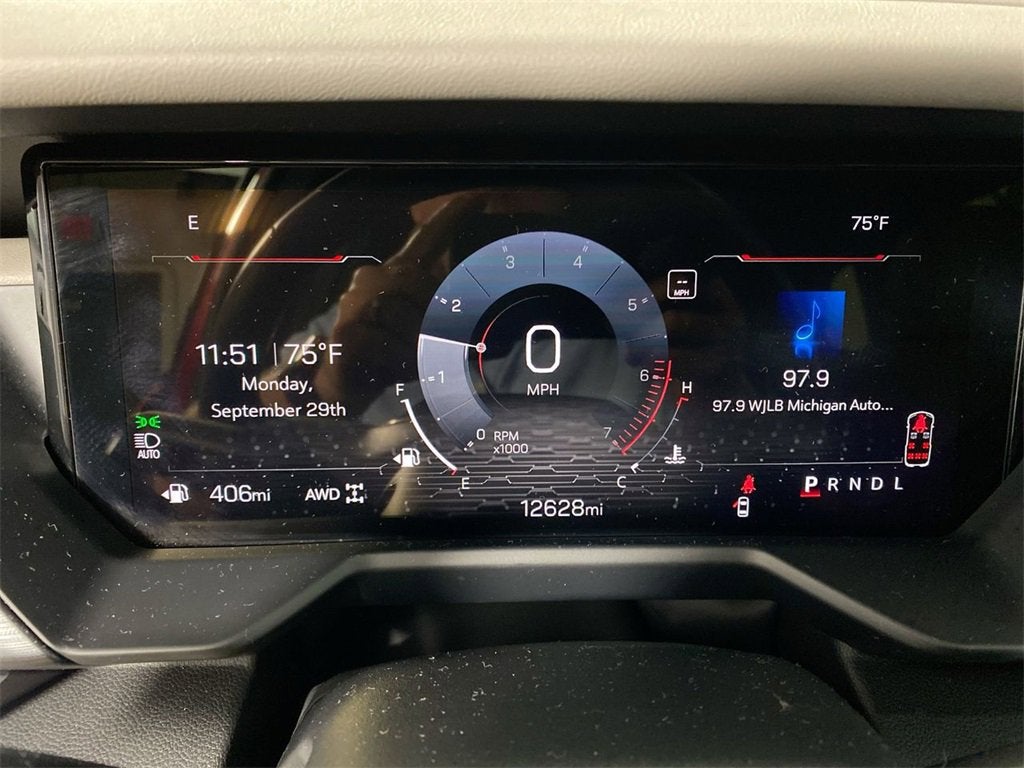 2024 GMC Acadia Elevation