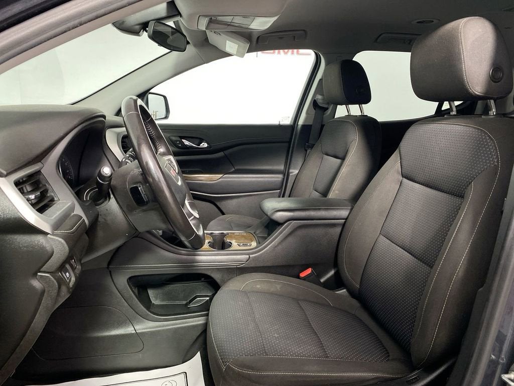 2020 GMC Acadia SLE