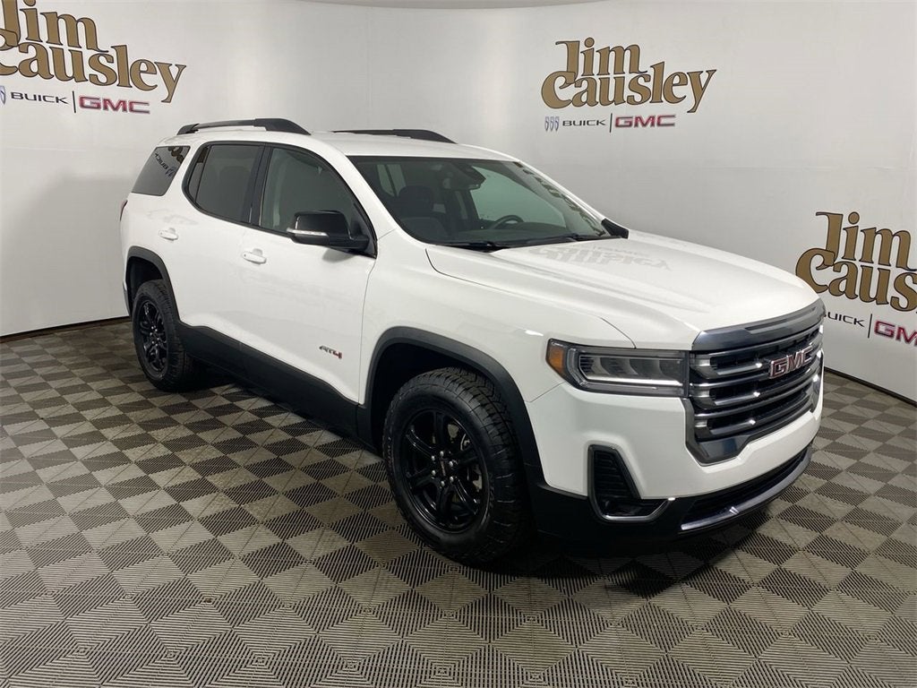 2023 GMC Acadia AT4
