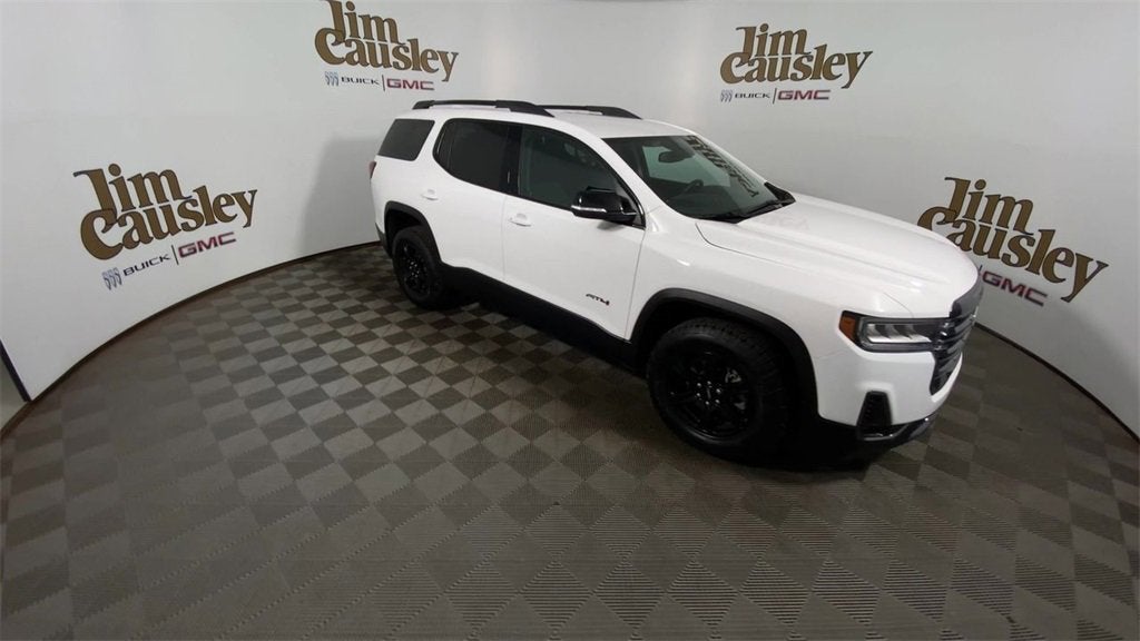 2023 GMC Acadia AT4