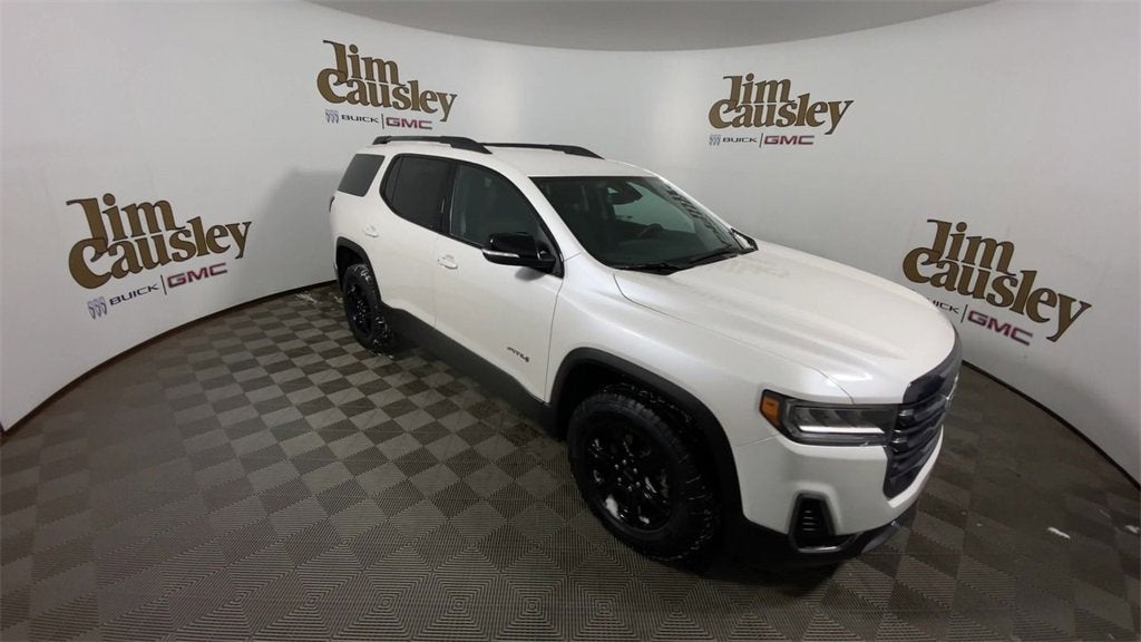 2023 GMC Acadia AT4