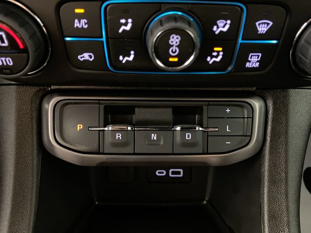 2023 GMC Acadia AT4 - Photo 19