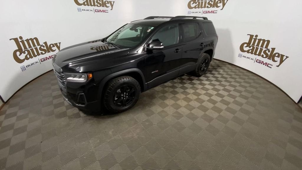 2023 GMC Acadia AT4
