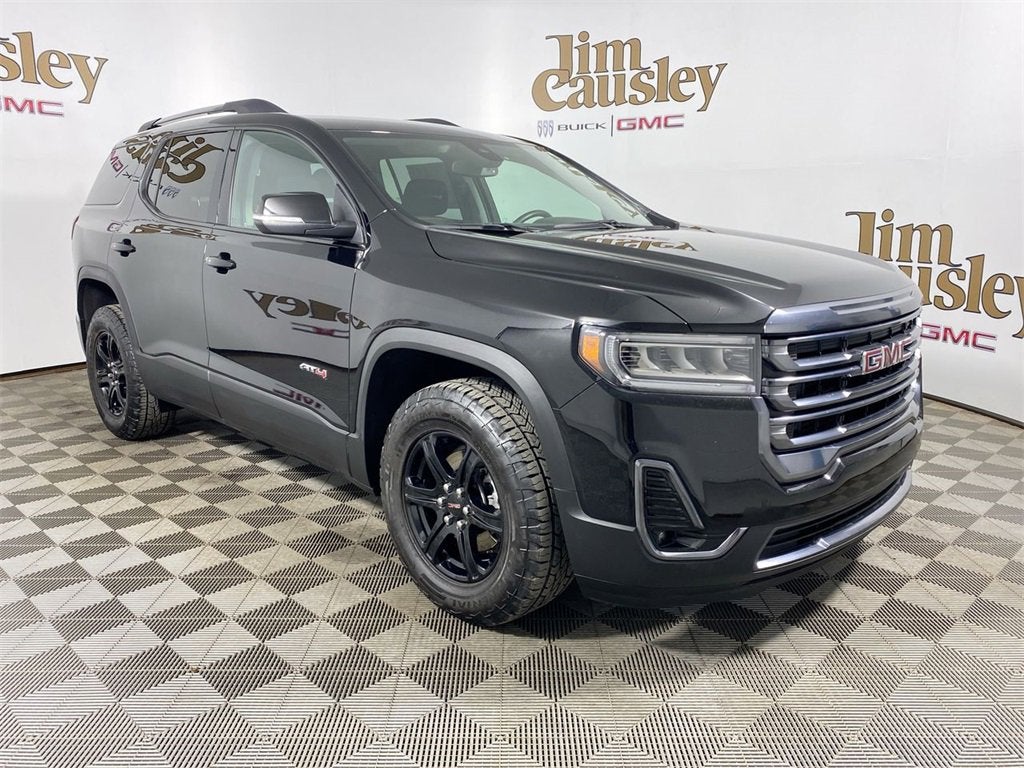 2023 GMC Acadia AT4