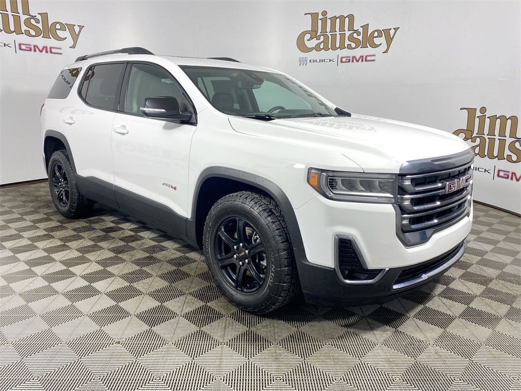 2023 GMC Acadia AT4