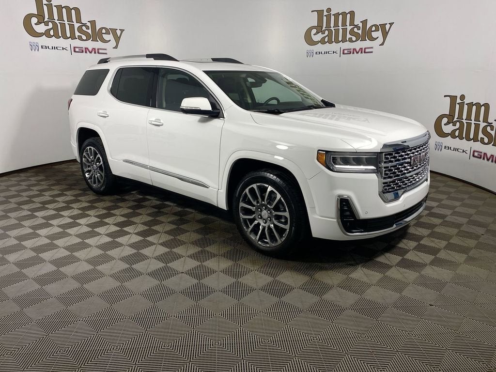 2023 GMC Acadia Denali