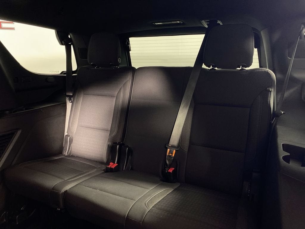 2023 GMC Yukon SLE