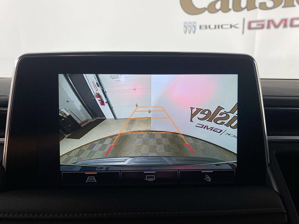 2023 GMC Yukon SLE