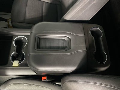 2023 GMC Yukon SLE
