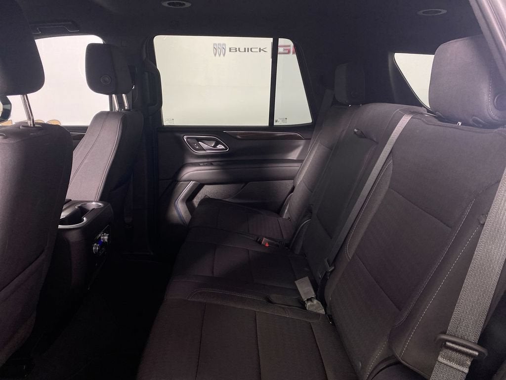2023 GMC Yukon SLE