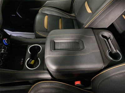 2023 GMC Yukon XL AT4