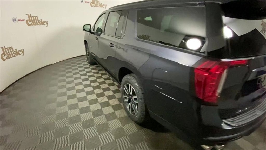 2023 GMC Yukon XL AT4