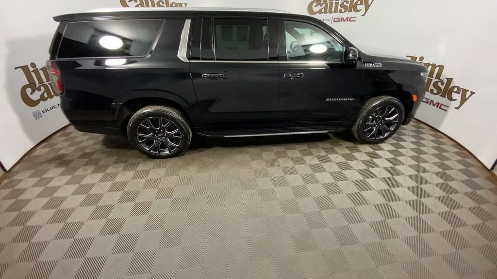 2023 Chevrolet Suburban High Country