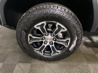 2023 GMC Canyon AT4