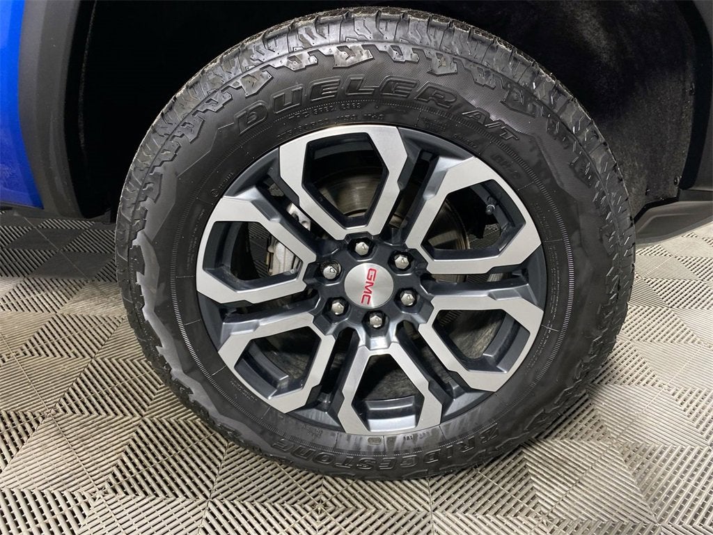 2023 GMC Canyon AT4