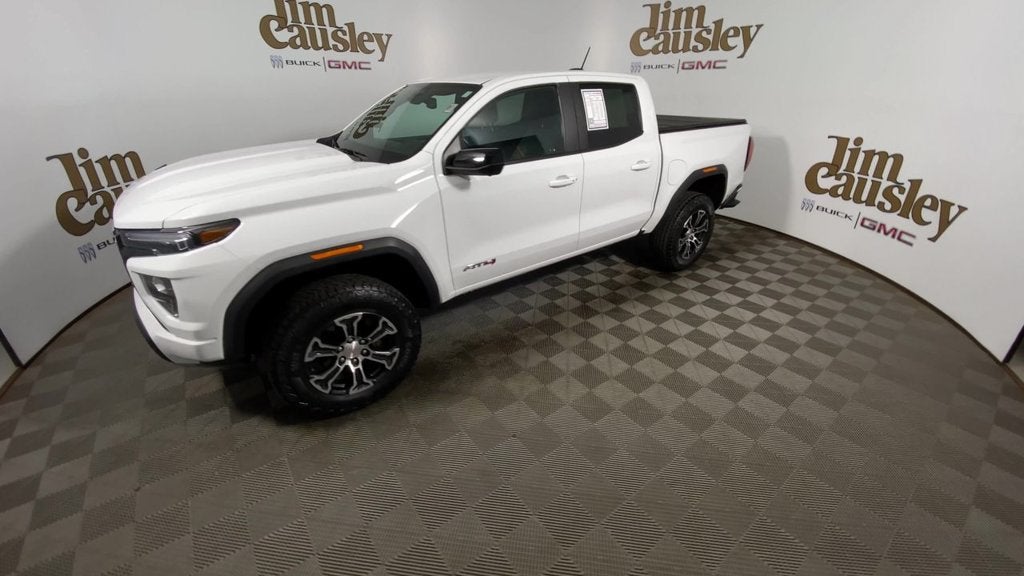 2023 GMC Canyon 4WD AT4