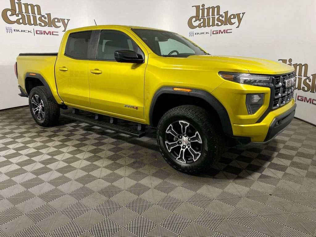 2023 GMC Canyon 4WD AT4