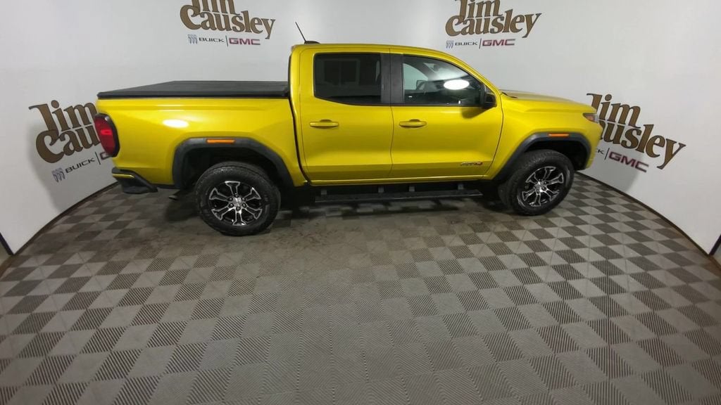 2023 GMC Canyon 4WD AT4