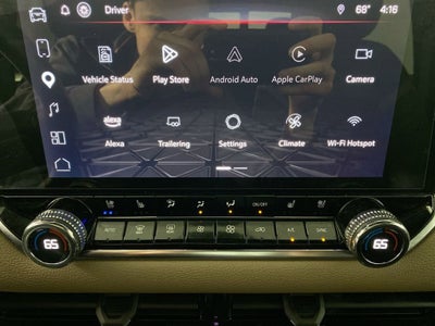 2023 GMC Canyon Denali