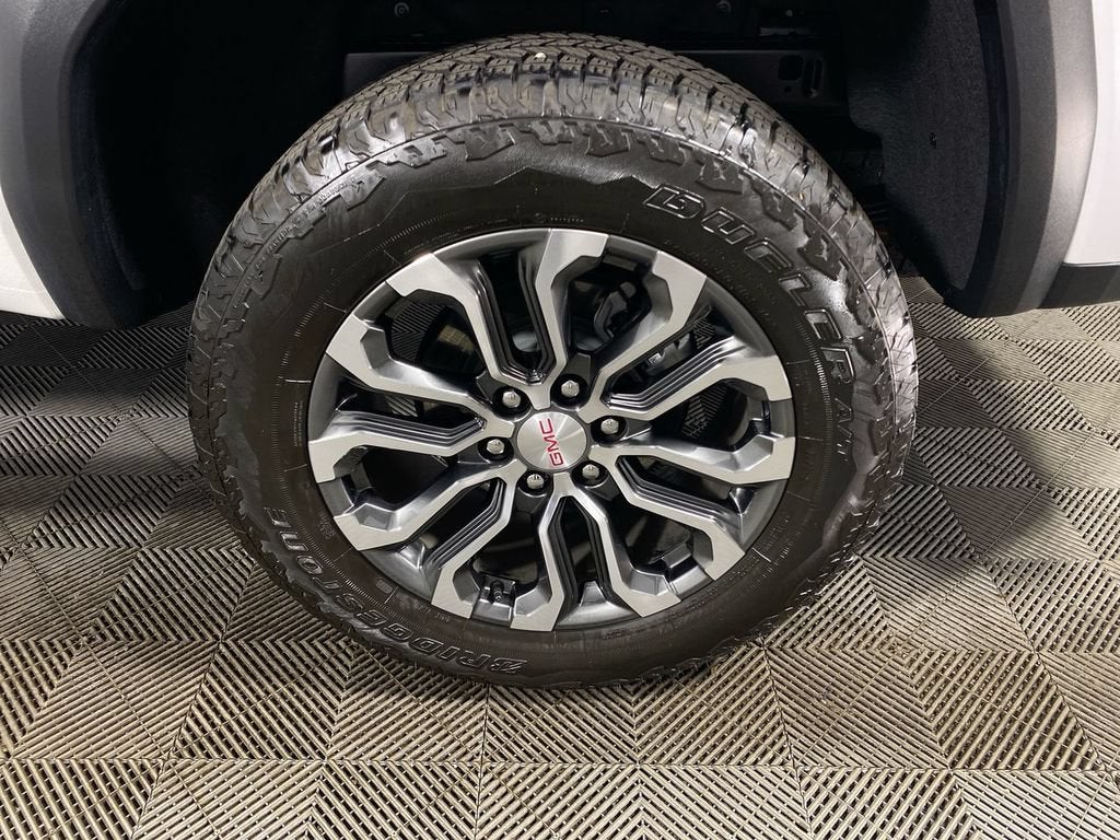 2023 GMC Canyon Denali