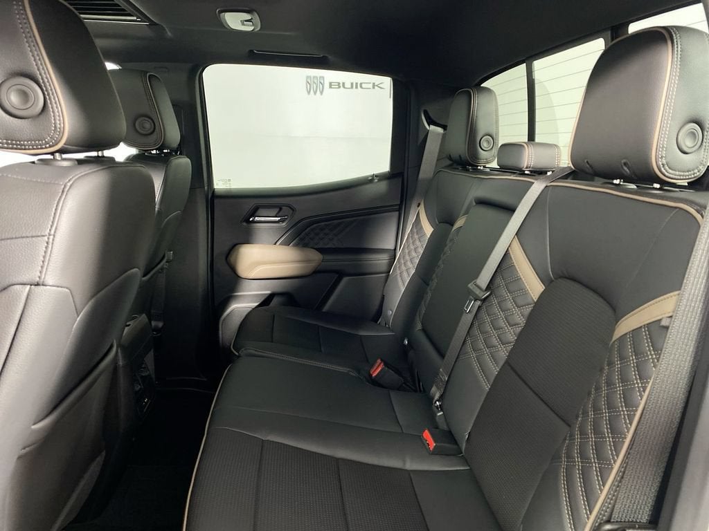 2023 GMC Canyon Denali