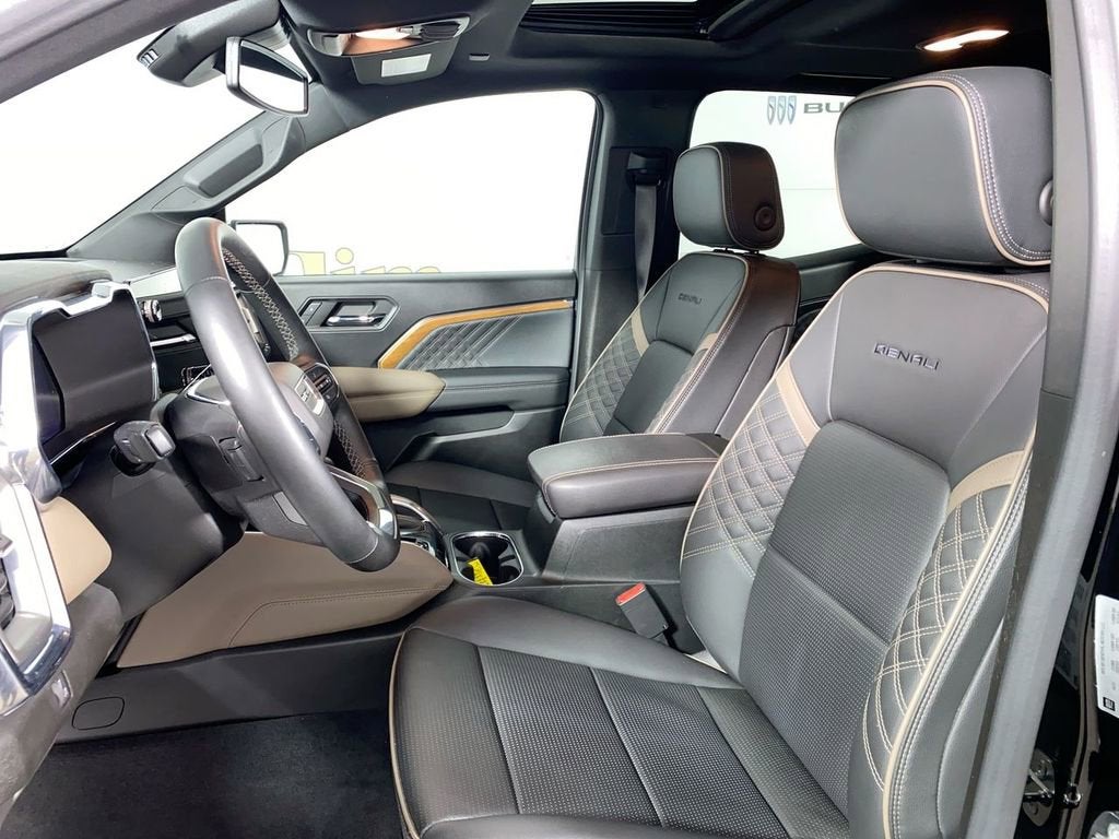 2023 GMC Canyon Denali