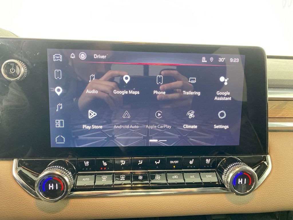 2023 GMC Canyon Denali