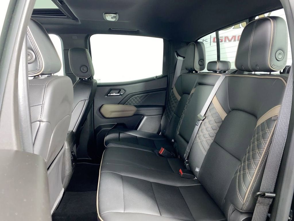 2023 GMC Canyon Denali