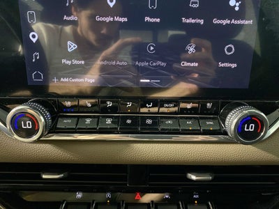 2023 GMC Canyon 4WD Denali