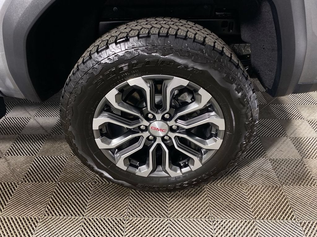 2023 GMC Canyon Denali