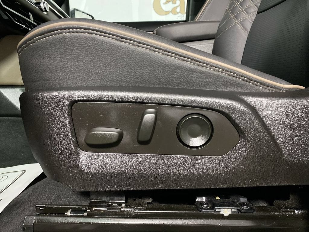 2023 GMC Canyon Denali