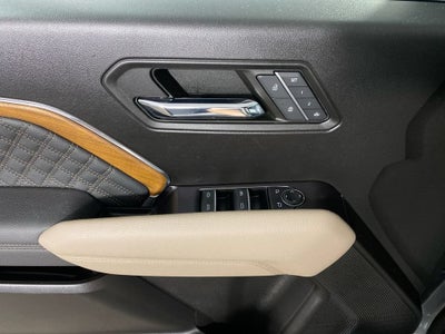 2023 GMC Canyon Denali
