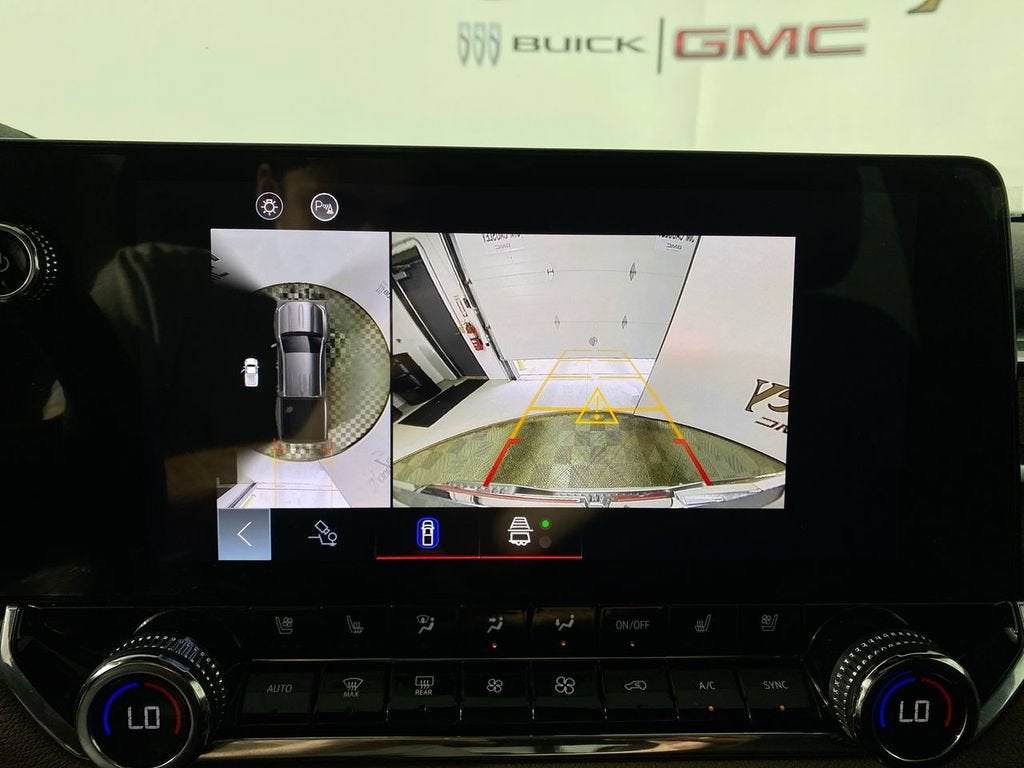 2023 GMC Canyon Denali