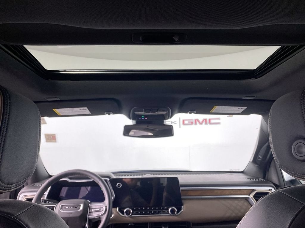 2023 GMC Canyon Denali