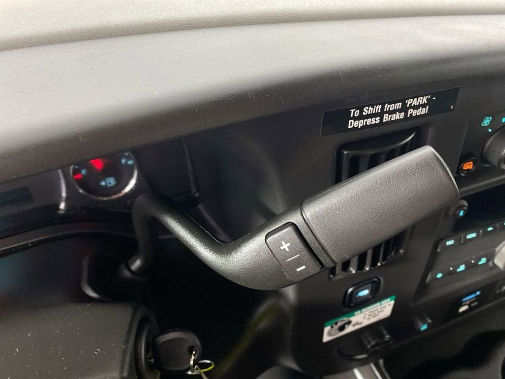 2024 GMC Savana Cargo 2500 Work Van