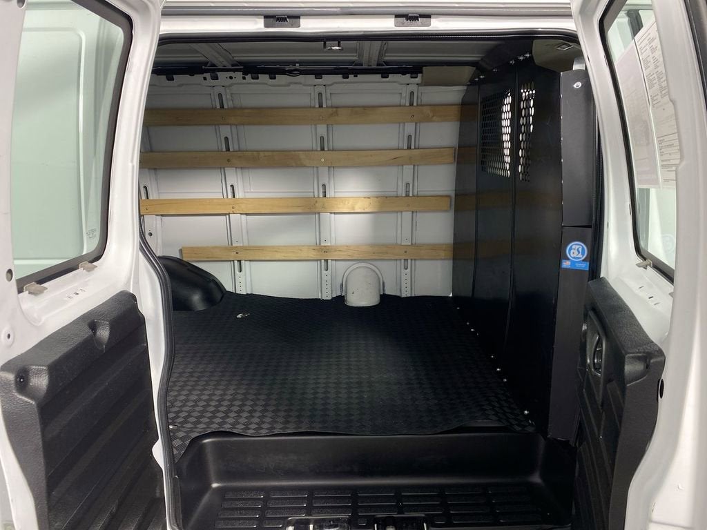 2024 GMC Savana Cargo 2500 Work Van