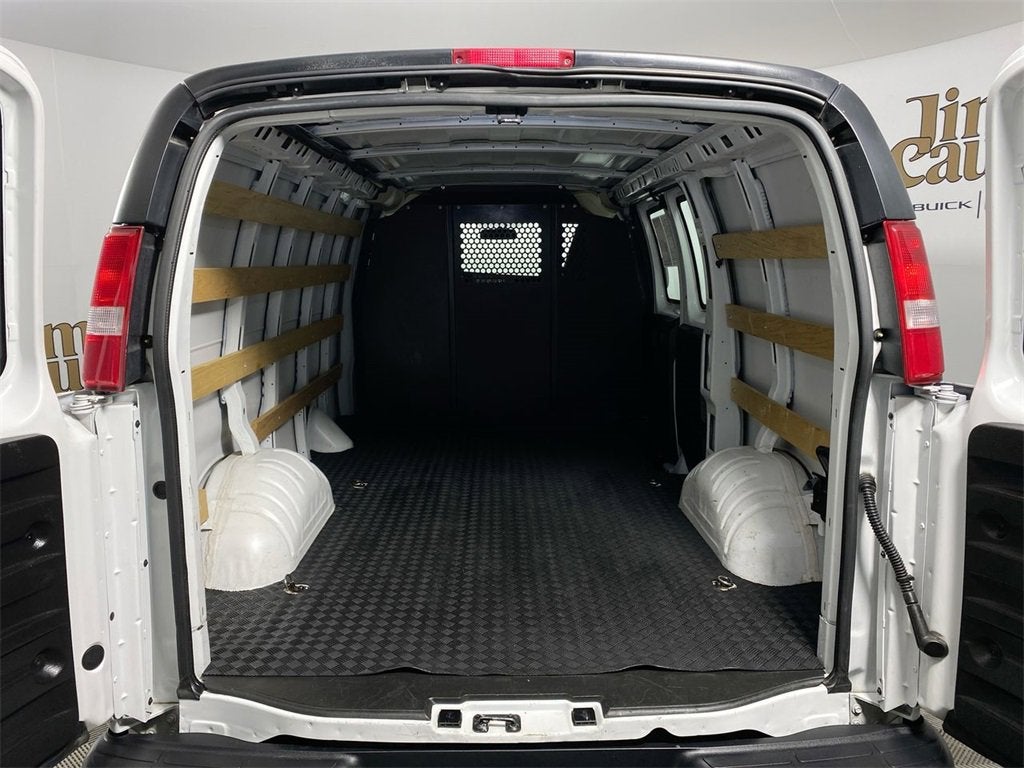 2024 GMC Savana Cargo 2500 Work Van