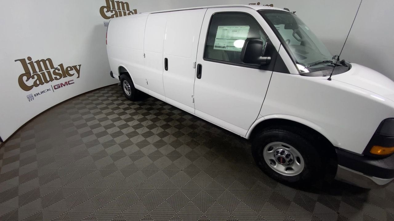 2025 GMC Savana Cargo 3500 Work Van