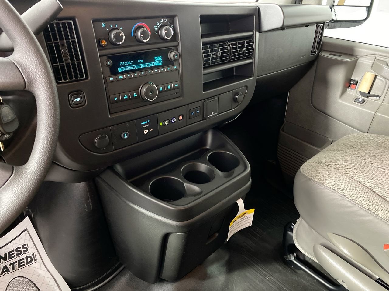 2025 GMC Savana Cargo 3500 Work Van