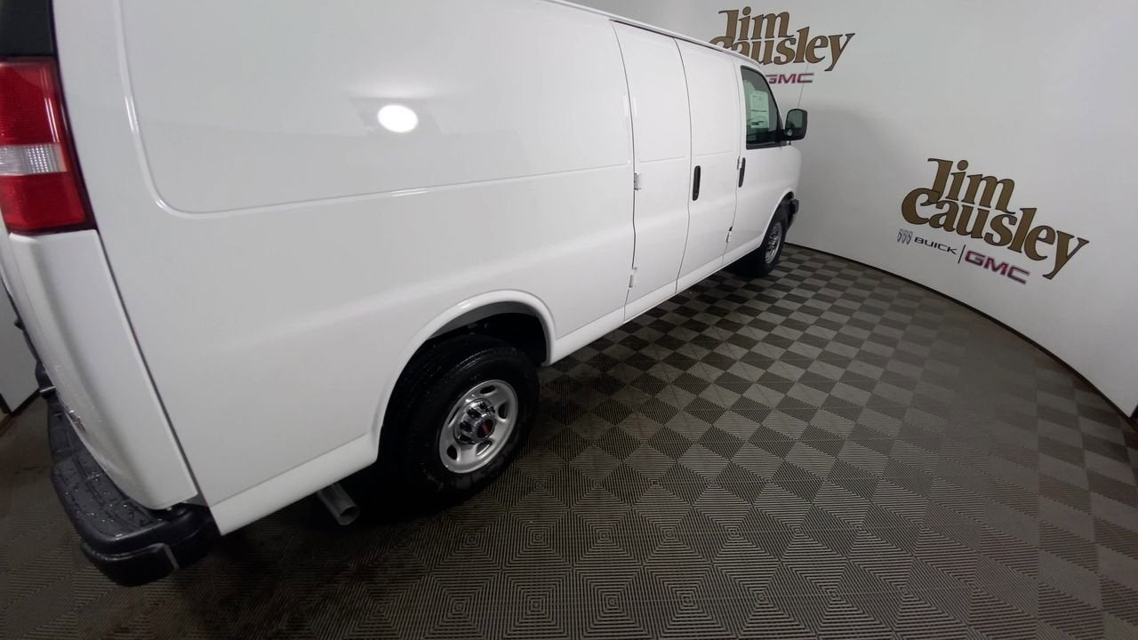 2025 GMC Savana Cargo 3500 Work Van