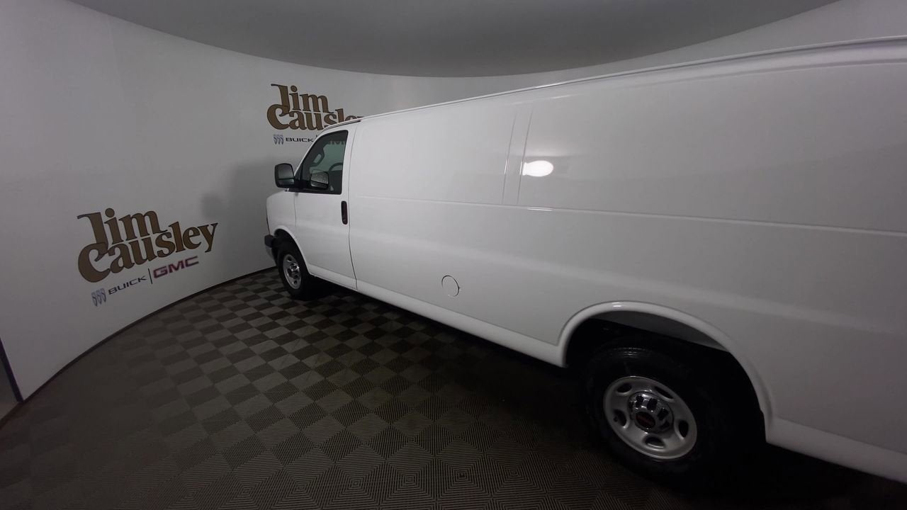 2025 GMC Savana Cargo 3500 Work Van