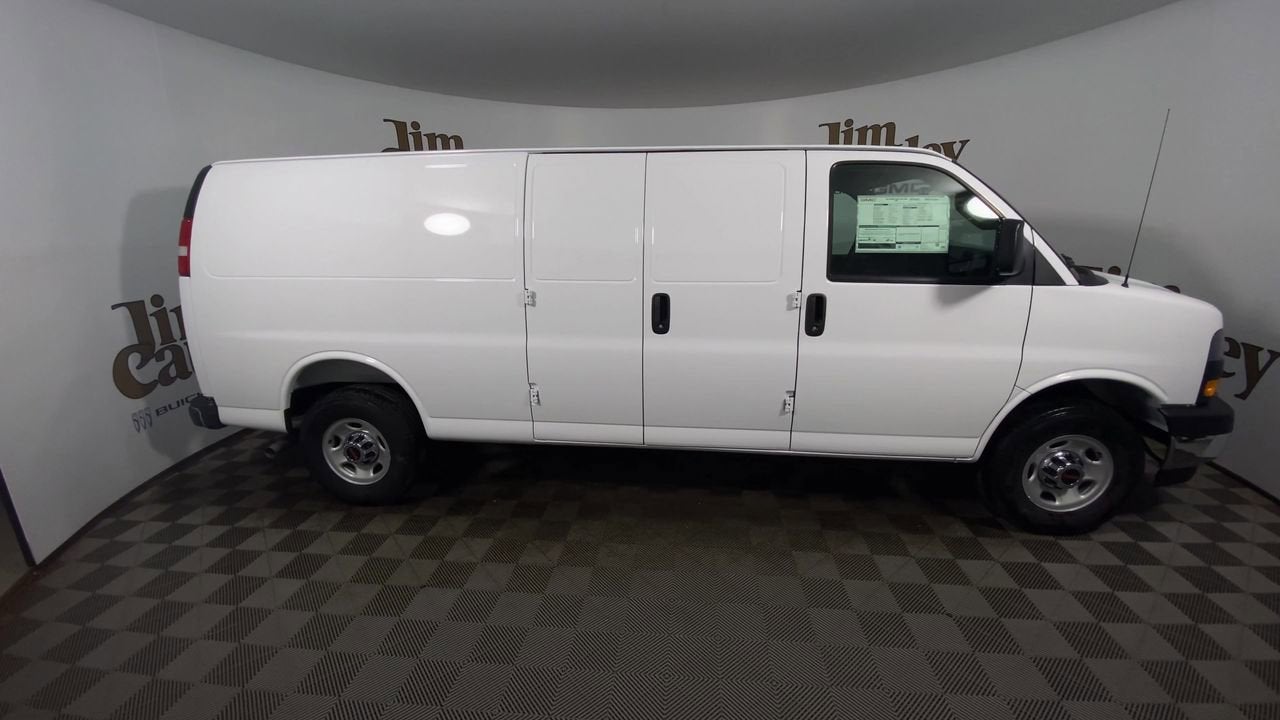 2025 GMC Savana Cargo 3500 Work Van
