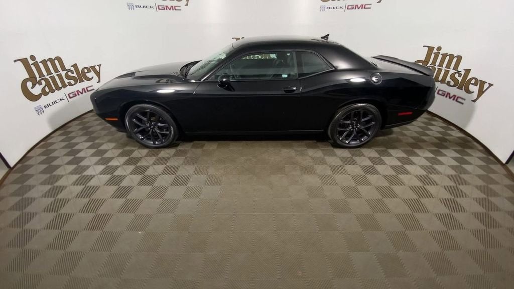2019 Dodge Challenger SXT