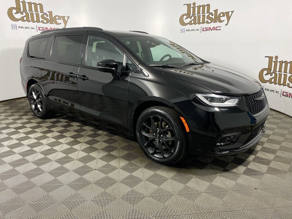 2024 Chrysler Pacifica